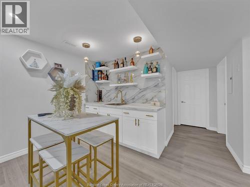 3242 Seville, Windsor, ON - Indoor Photo Showing Dining Room