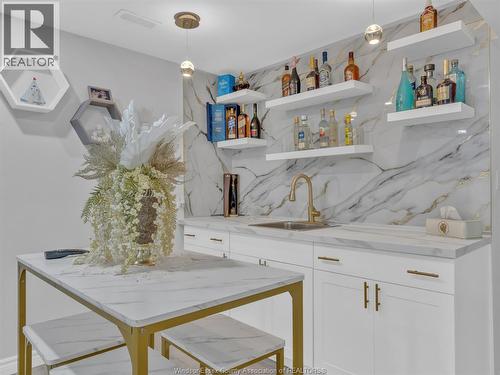 3242 Seville, Windsor, ON - Indoor