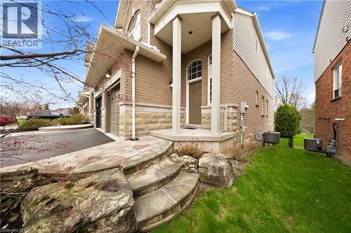 4123 Medland Drive, Burlington, ON - Outdoor