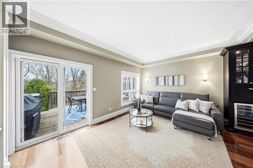 4123 Medland Drive, Burlington, ON - Indoor Photo Showing Other Room