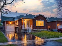 14 PENFOUND DRIVE Clarington (Bowmanville), ON L1C 4C5