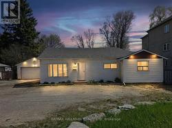 429 16TH AVENUE Richmond Hill, ON L4C 7A7