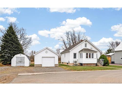 62 Frontenac St, Moncton, NB 