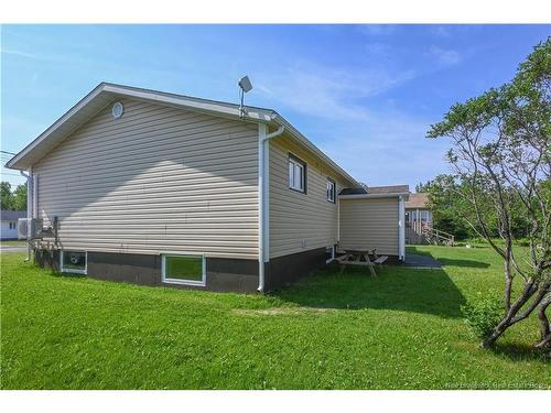 106 Des Champs St, Lamèque, NB 