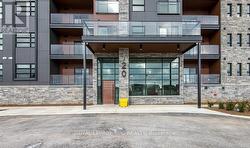300 - 120 SUMMERSIDES BOULEVARD Pelham (Fonthill), ON L3E 0C2