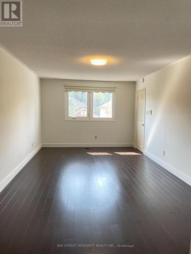 38 Southgate Crescent, Richmond Hill, ON - Indoor Photo Showing Other Room