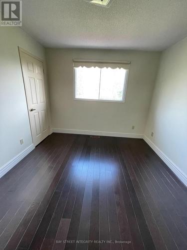 38 Southgate Crescent, Richmond Hill, ON - Indoor Photo Showing Other Room
