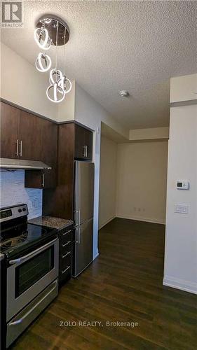 325 - 8763 Bayview Avenue, Richmond Hill, ON - Indoor Photo Showing Kitchen