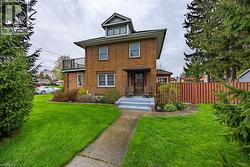 124 FIRST Avenue Port Dover, ON N0A 1N0