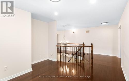 3129 Gladish Grove, Mississauga, ON - Indoor Photo Showing Other Room