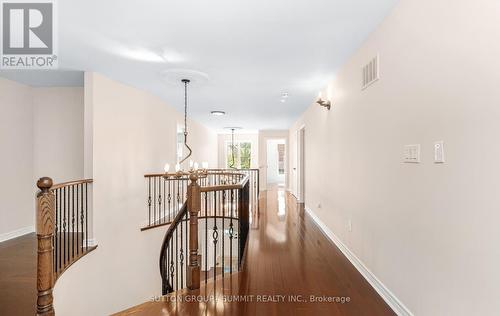 3129 Gladish Grove, Mississauga, ON - Indoor Photo Showing Other Room