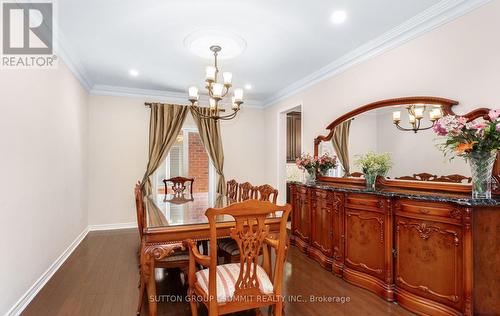 3129 Gladish Grove, Mississauga, ON - Indoor Photo Showing Dining Room