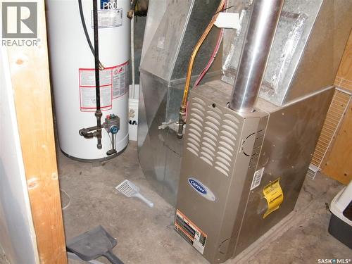 517 L Avenue N, Saskatoon, SK - Indoor Photo Showing Basement
