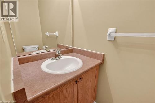 41 Kenyon Crescent, Grimsby, ON - Indoor Photo Showing Bathroom