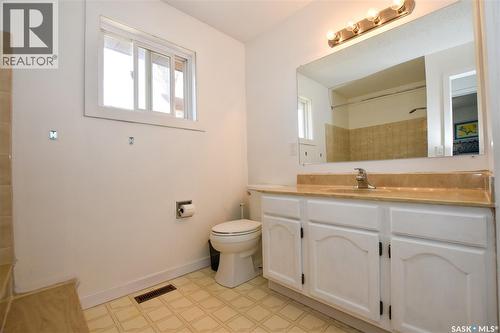 167 Nordstrum Road, Saskatoon, SK - Indoor Photo Showing Bathroom