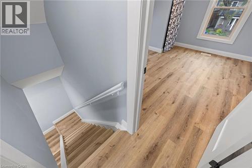 24 East 24Th Street, Hamilton, ON - Indoor Photo Showing Other Room