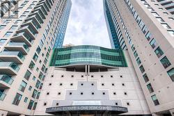 1208 - 77 HARBOUR SQUARE Toronto, ON M5J 2S2