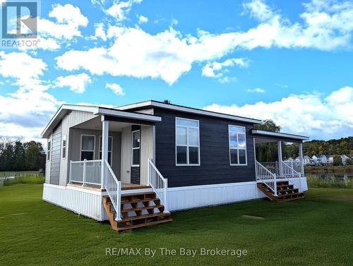 44 - 3282 OGDENS BEACH ROAD  Tay, ON L9S 2K6