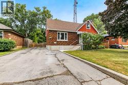 25 HENRY Street Brantford, ON N3R 1Z9