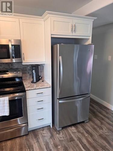 8 Riverloop Crescent, Gander Bay, NL - Indoor Photo Showing Kitchen
