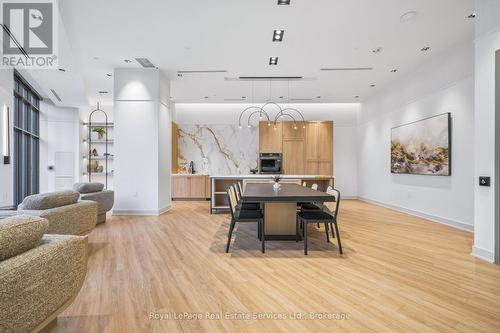711 - 2088 James Street, Burlington (Brant), ON - Indoor