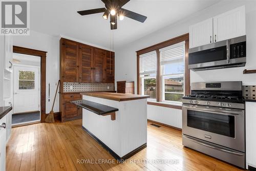 155 Ash Street, Port Colborne (Sugarloaf), ON - Indoor Photo Showing Kitchen