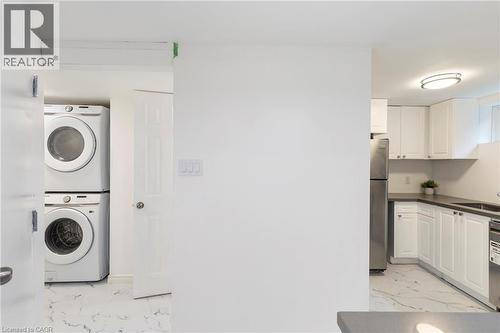 7 Purdy Crescent Unit# 2, Hamilton, ON - Indoor Photo Showing Laundry Room