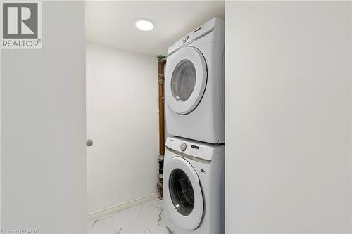 7 Purdy Crescent Unit# 2, Hamilton, ON - Indoor Photo Showing Laundry Room