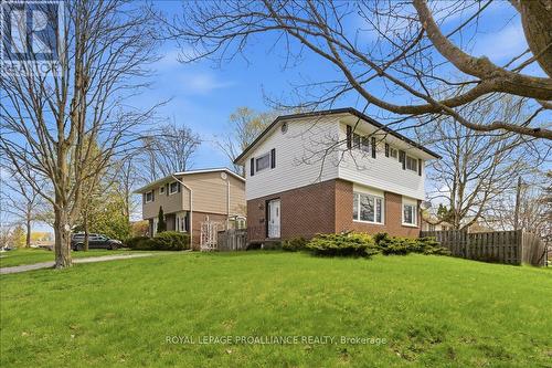 131 PROSPECT HILL  Quinte West (Trenton Ward), ON K8V 2V7