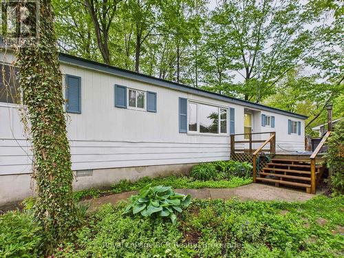 112 HURON ROAD  Huron-Kinloss, ON N2Z 2X3