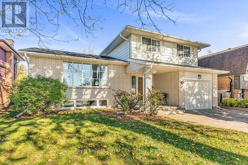 40 KEATS CRESCENT  Guelph (Kortright West), ON N1G 3B2