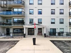 #102 - 160 ROMEO STREET S  Stratford, ON N5A 4S9