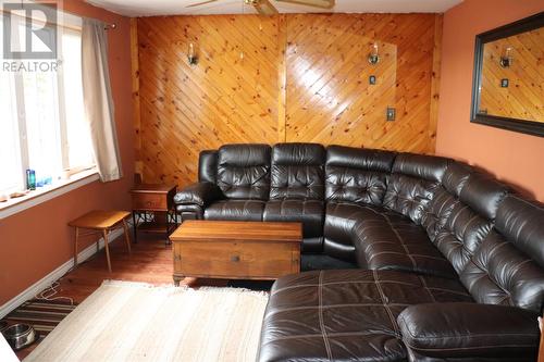 237 Main Road, Piccadilly, NL - Indoor Photo Showing Living Room