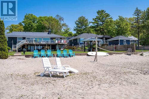 8 Tiny Beaches Road S, Tiny, ON - Outdoor