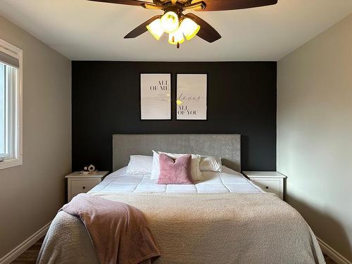 537 Parkway Drive, Thunder Bay, ON - Indoor Photo Showing Bedroom