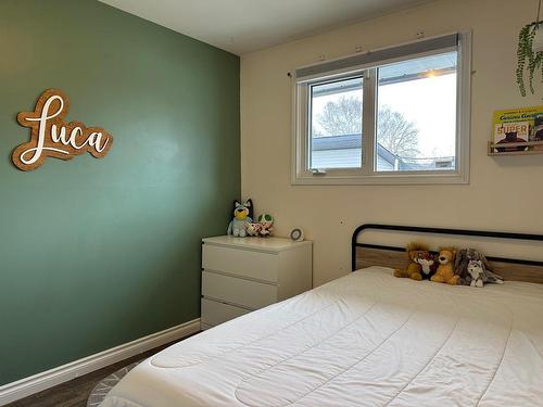537 Parkway Drive, Thunder Bay, ON - Indoor Photo Showing Bedroom