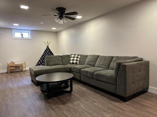 537 Parkway Drive, Thunder Bay, ON - Indoor Photo Showing Basement