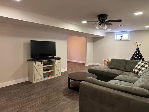 537 Parkway Drive, Thunder Bay, ON - Indoor Photo Showing Basement