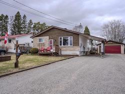 874 ERIE Avenue E Thunder Bay, ON P7A 6N2