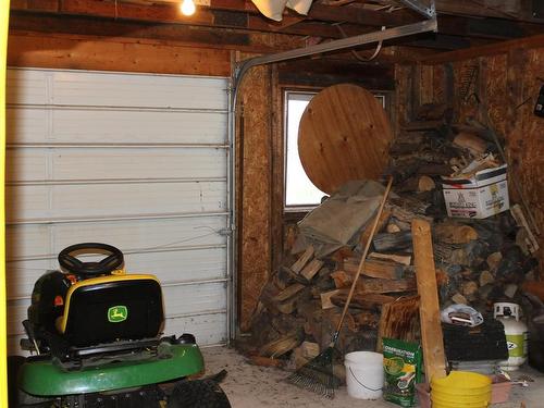 93 Stintzi Dr E, Morson, ON - Indoor