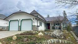 45 TRICKLE RIDGE Place  Kimberley, BC V1A 2H8