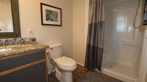 45 Trickle Ridge Place, Kimberley, BC - Indoor Photo Showing Bathroom