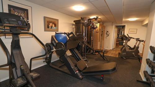 45 Trickle Ridge Place, Kimberley, BC - Indoor Photo Showing Gym Room