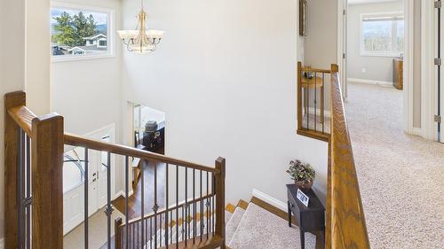 708 22Nd Avenue, Cranbrook, BC - Indoor Photo Showing Other Room