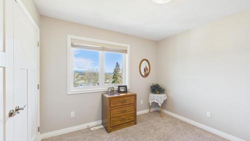 708 22Nd Avenue, Cranbrook, BC - Indoor