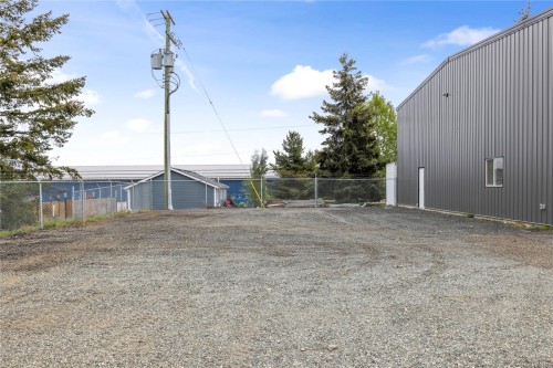1486 Springhill Rd, Errington, BC 
