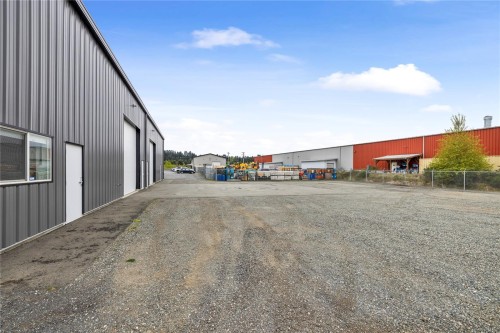 1486 Springhill Rd, Errington, BC 