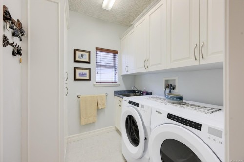 2625 Platinum Pl, Langford, BC 