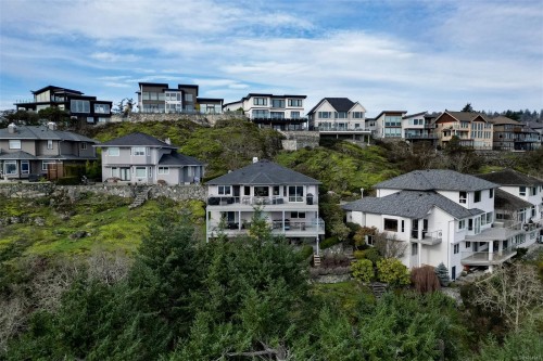 2625 Platinum Pl, Langford, BC 
