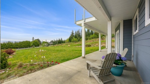 6481 Eagles Dr, Courtenay, BC 